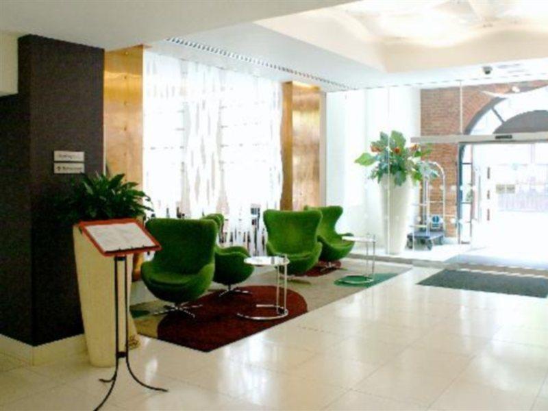 Nh London Kensington Hotel Exterior photo